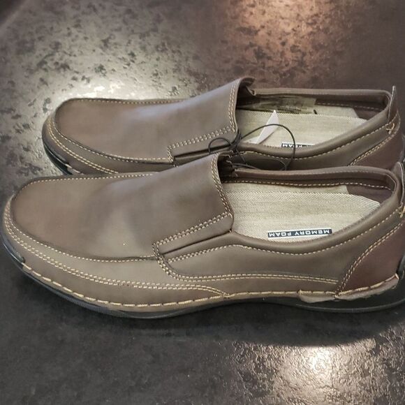 Izod shoes - Picture 3 of 7